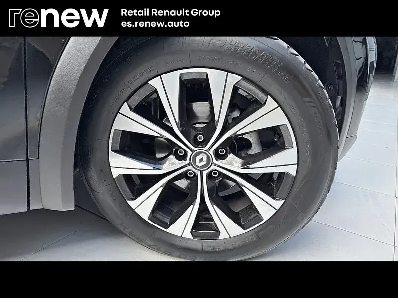 Usado Renault Captur Techno 140 CV (102 kW) 2023 Negro SUV
