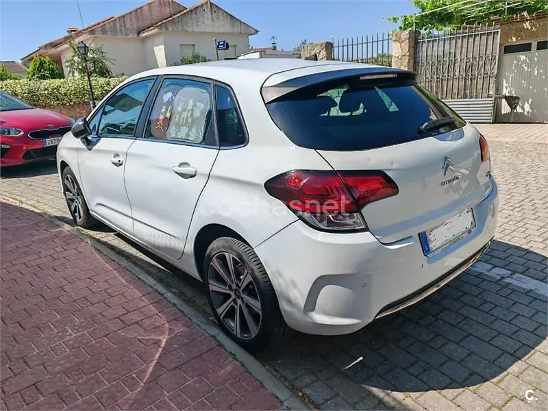 Usado Citroën C4 Feel 130 CV (95 kW) 2016 Blanco Berlina