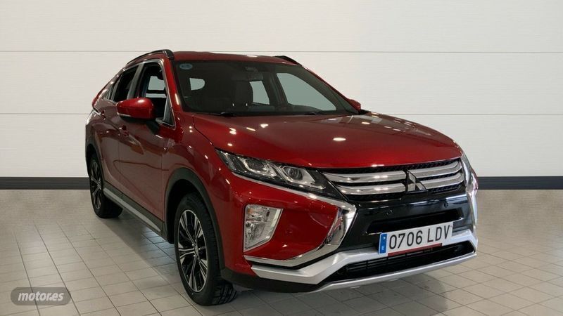 Rojo Usado 2020 Mitsubishi Eclipse Cross Motion SUV | 24.000 € - Imagen 1/4
