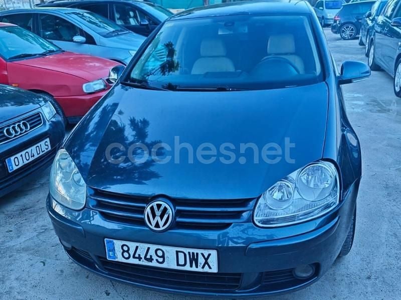 Azul Usado 2006 VW Golf V Highline Berlina | 3700 € (Buen precio) - Imagen 1/4