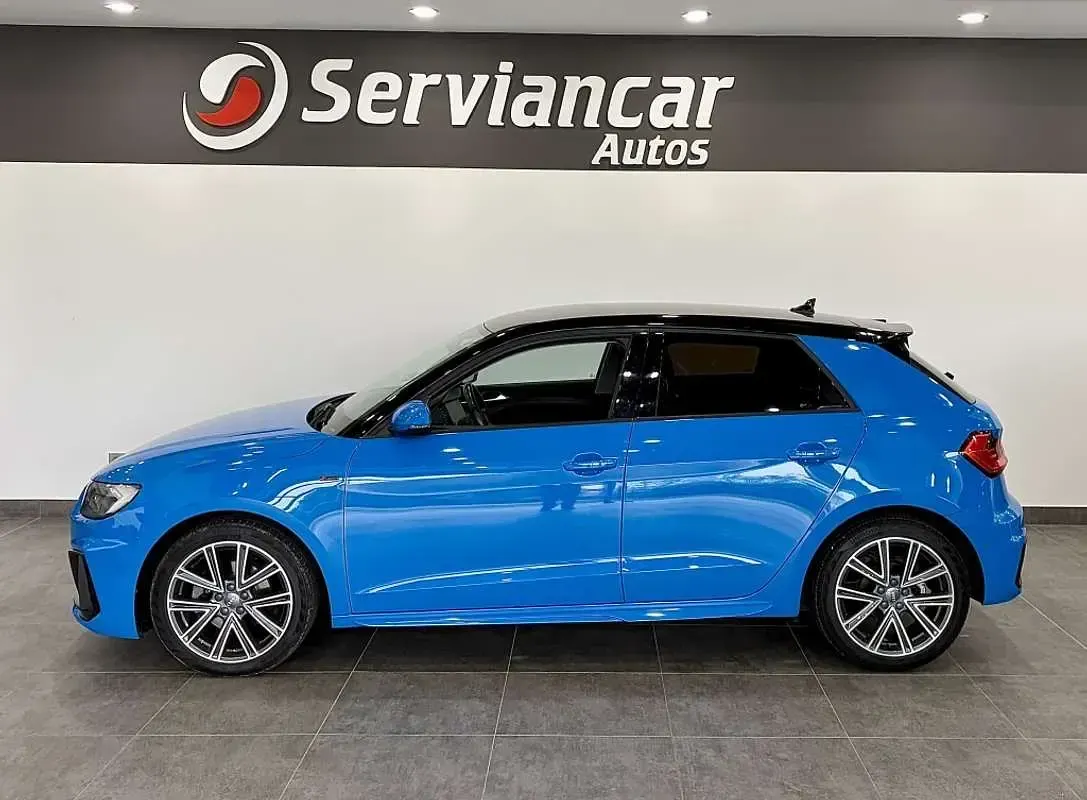 Usado Audi A1 Sportback Premium 116 CV (85 kW) 2019 Azul Utilitario