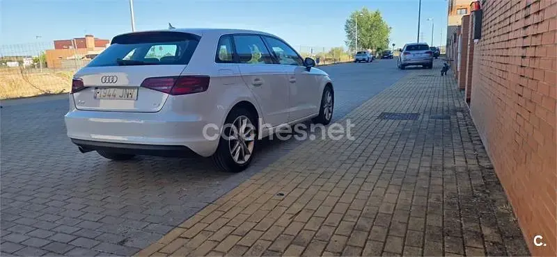 Usado Audi A3 Sport 110 CV (80 kW) 2016 Blanco Berlina