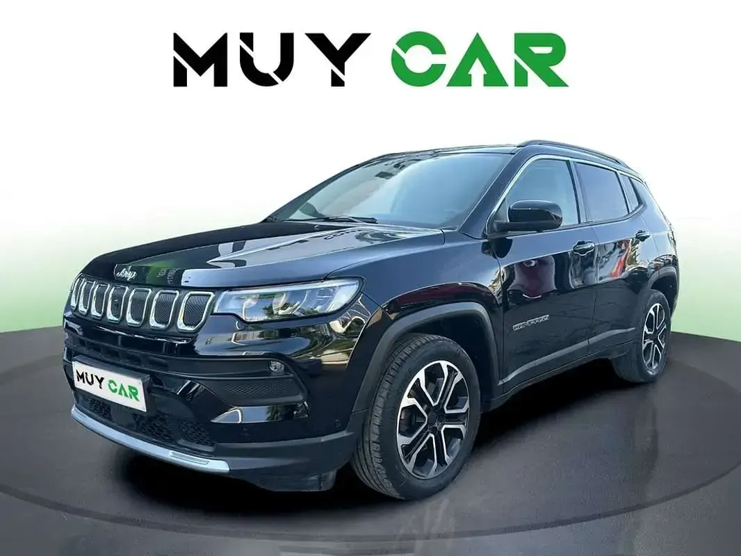 Usado Jeep Compass Night Eagle 131 CV (96 kW) 2023 Negro SUV