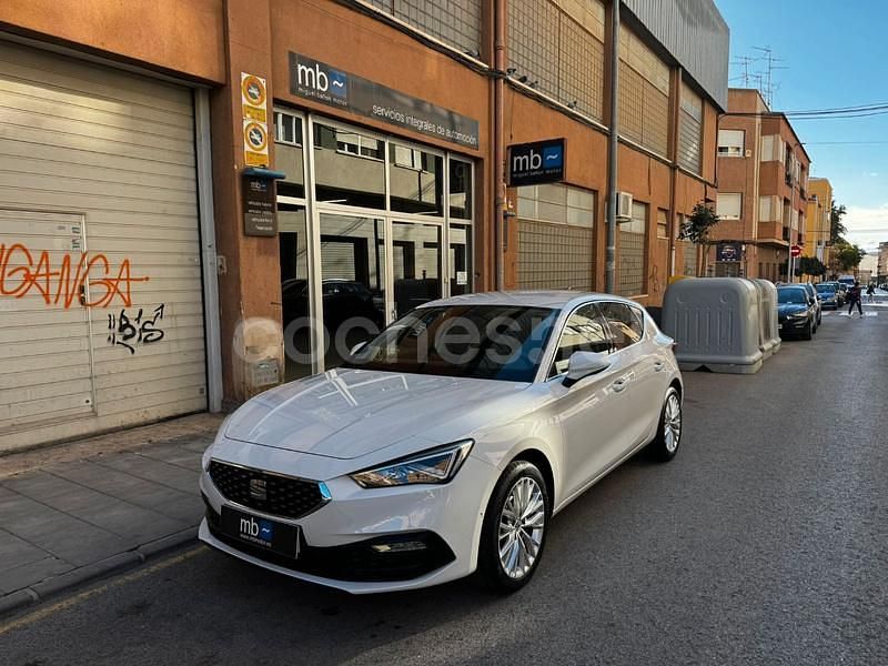 Blanco Usado 2021 Seat Leon XCELLENCE Berlina | 20.900 € (Precio justo) - Imagen 1/4