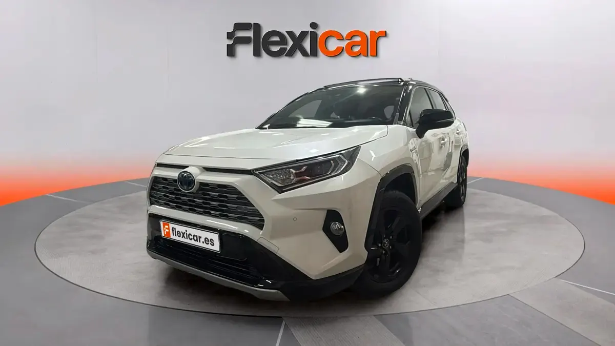 Usado Toyota RAV4 Hybrid 197 CV (144 kW) 2019 Blanco SUV
