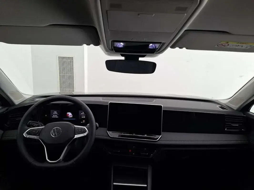 Nuevo VW Tiguan 204 CV (150 kW) 2026 Gris SUV