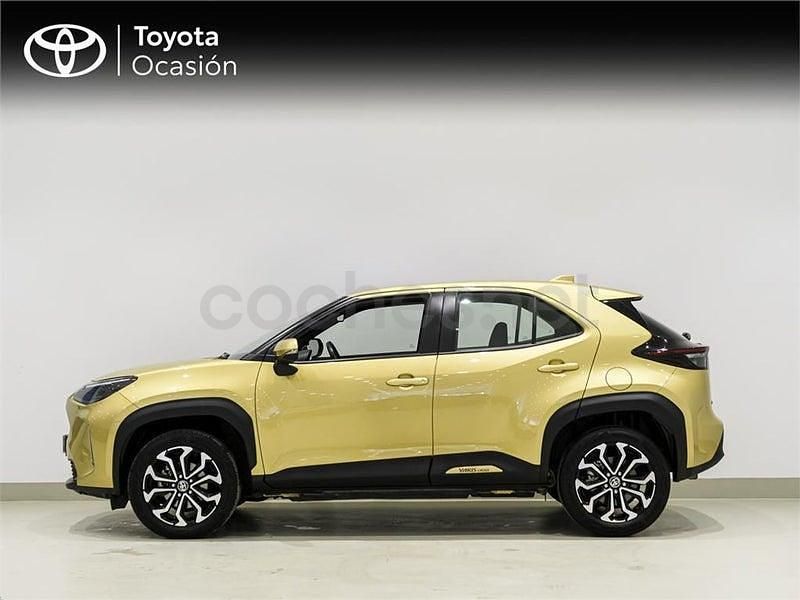 Usado Toyota Yaris Cross Active 116 CV (85 kW) 2024 Naranja SUV