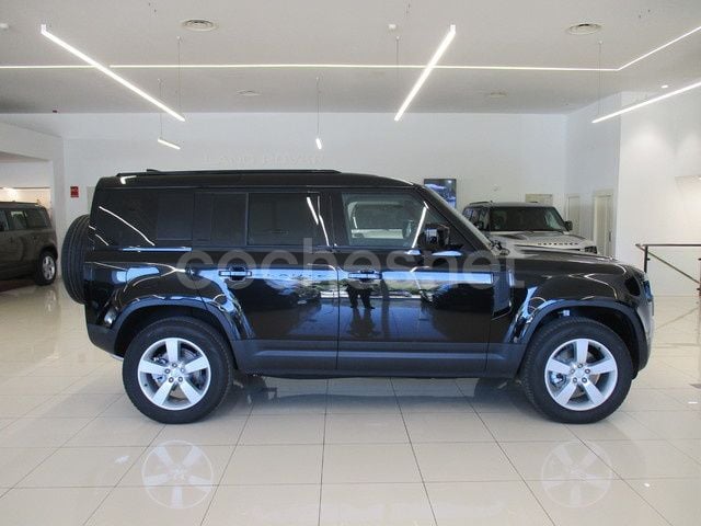 Usado Land Rover Defender S 249 CV (183 kW) 2025 Negro SUV