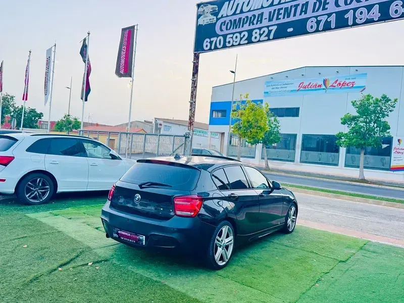 Usado BMW 118 M Sport 143 CV (105 kW) 2014 Negro Utilitario
