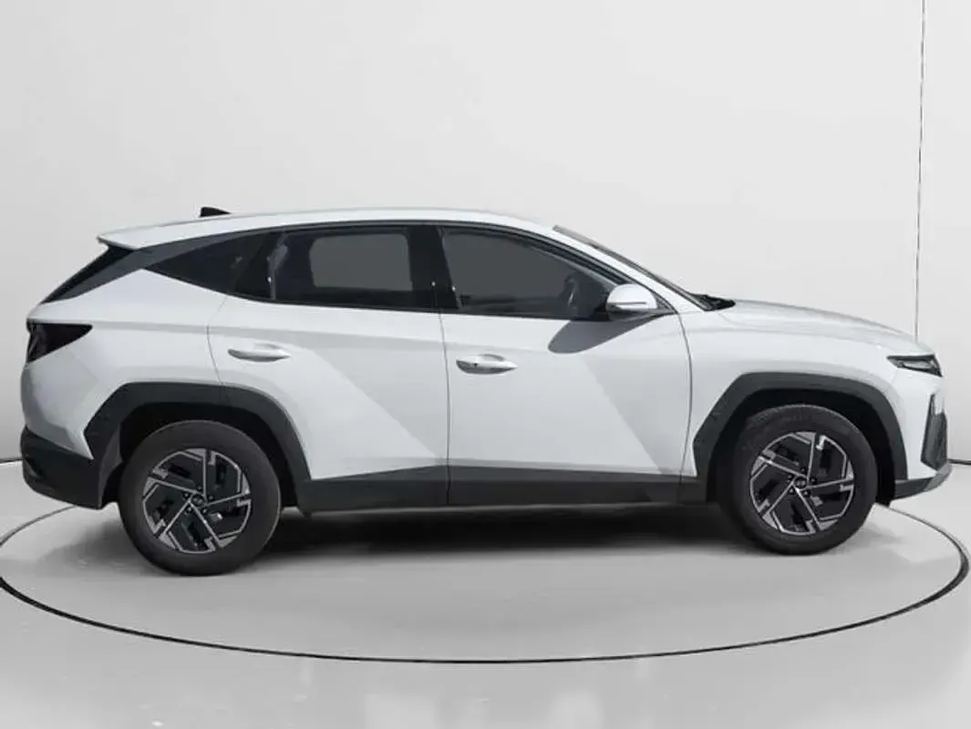 Usado Hyundai Tucson 160 CV (117 kW) 2025 Blanco SUV