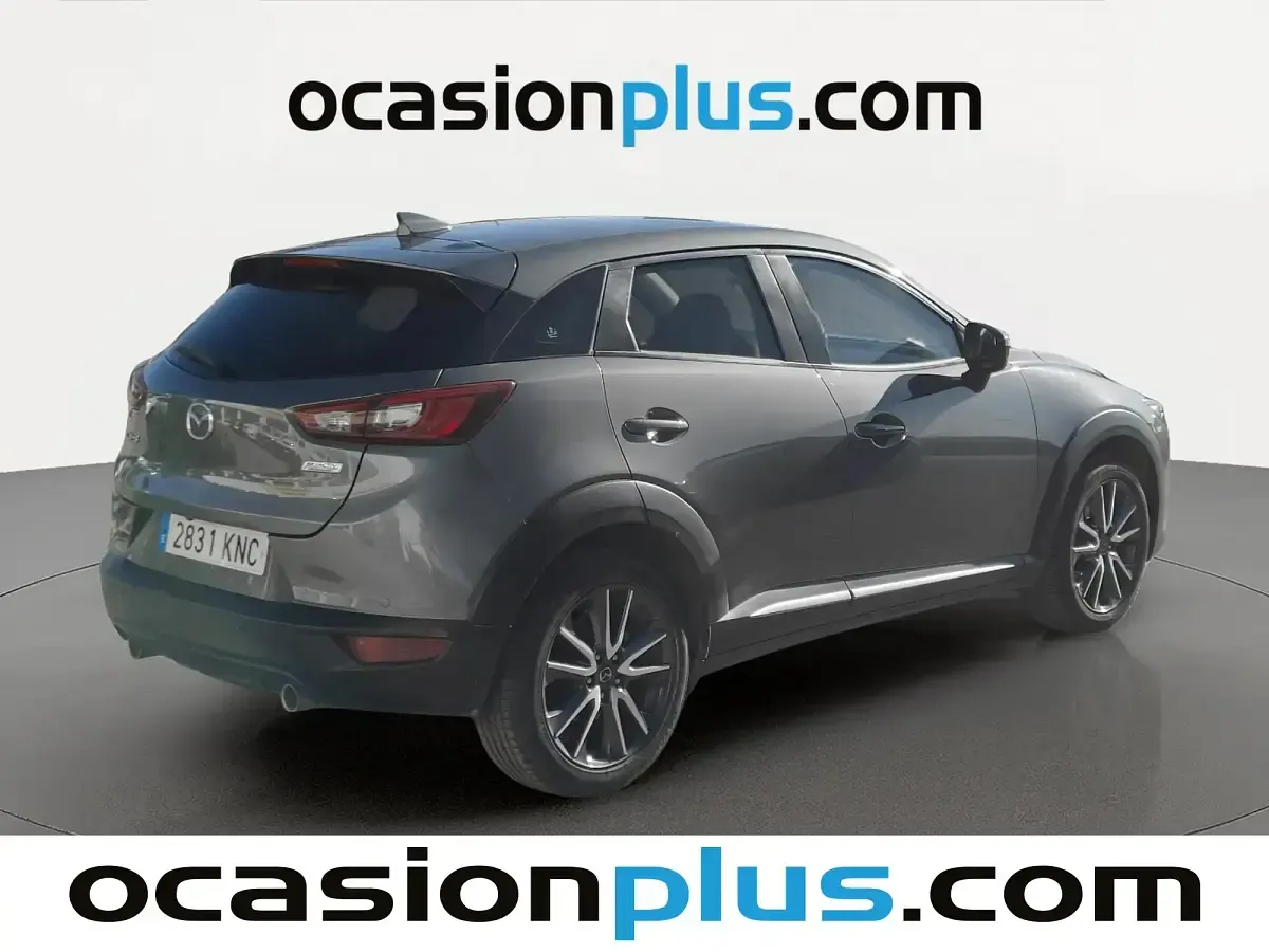Usado Mazda CX-3 Luxury 120 CV (88 kW) 2018 Gris SUV