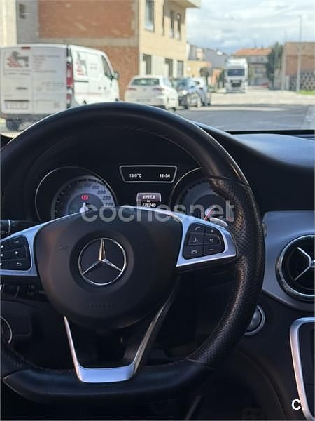 Usado Mercedes CLA220 AMG line 170 CV (125 kW) 2015 Blanco Berlina