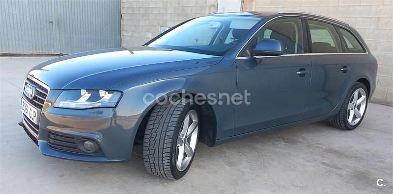 Usado Audi A4 143 CV (105 kW) 2008 Azul Familiar