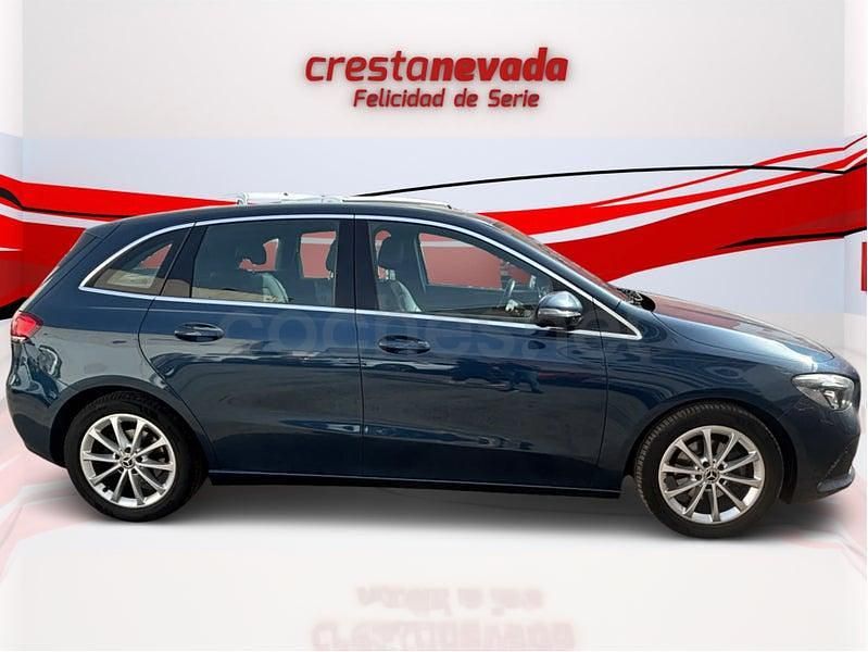 Occasion Mercedes B180 136 PK (100 kW) 2021 Blauw MPV