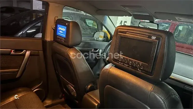 Usado Chevrolet Captiva LT 150 CV (110 kW) 2007 Negro SUV