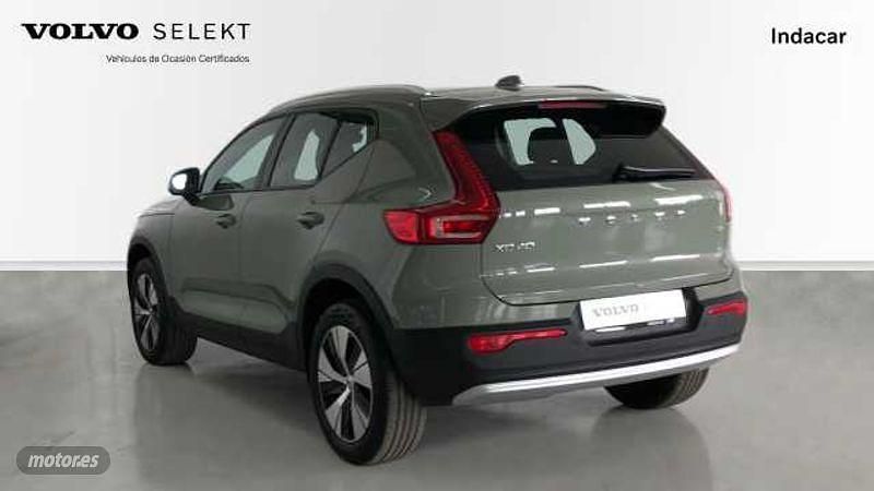Usado Volvo XC40 Core 129 CV (94 kW) 2023 Verde SUV