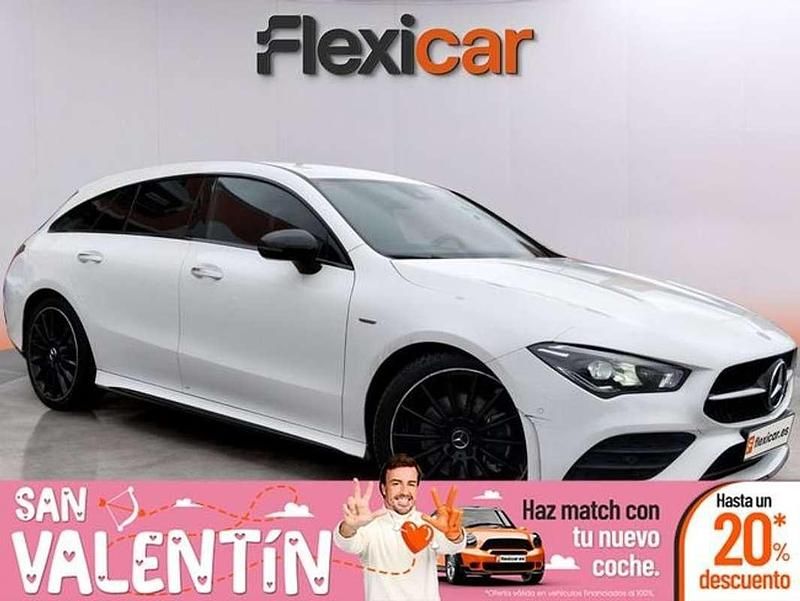 Blanco Usado 2021 Mercedes CLA220 Shooting Brake Familiar | 25.890 € (Precio justo) - Imagen 1/4