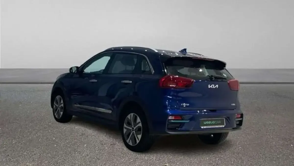 Usado Kia e-Niro 150 kW (204 CV) 2021 Azul SUV