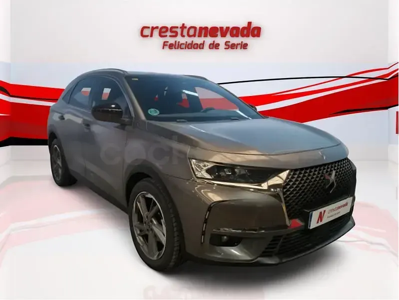 Usado DS Automobiles DS7 Crossback So Chic 180 CV (132 kW) 2020 Gris / plata SUV