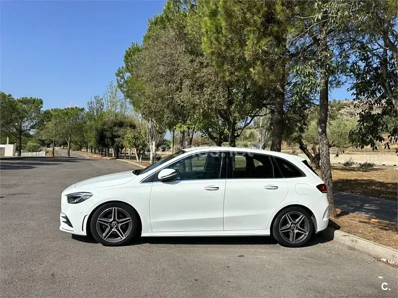 Usado Mercedes B180 109 CV (80 kW) 2019 Blanco Utilitario