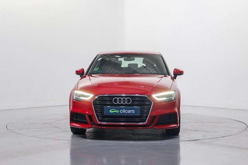 Usado Audi A3 Sportback S-Line 116 CV (85 kW) 2019 Rojo Utilitario