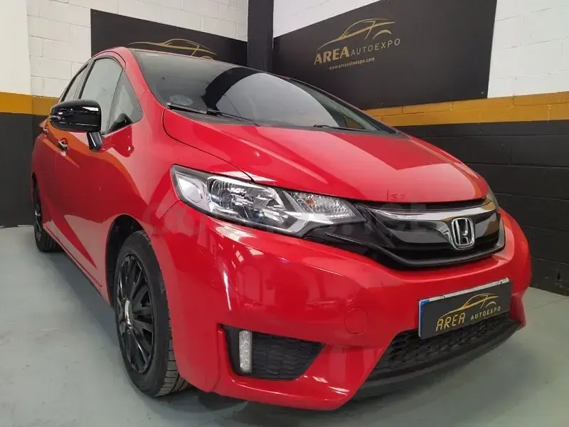 Usado Honda Jazz Comfort 102 CV (75 kW) 2017 Rojo Utilitario