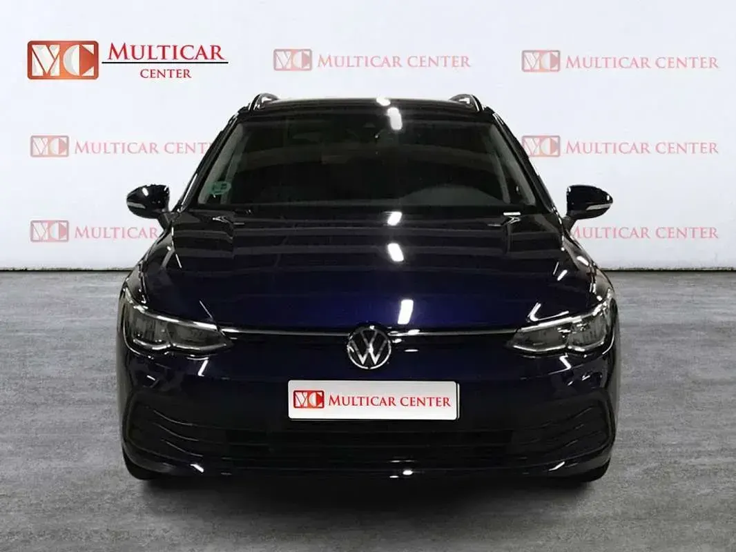 Usado VW Golf VII Life 116 CV (85 kW) 2021 Azul Utilitario