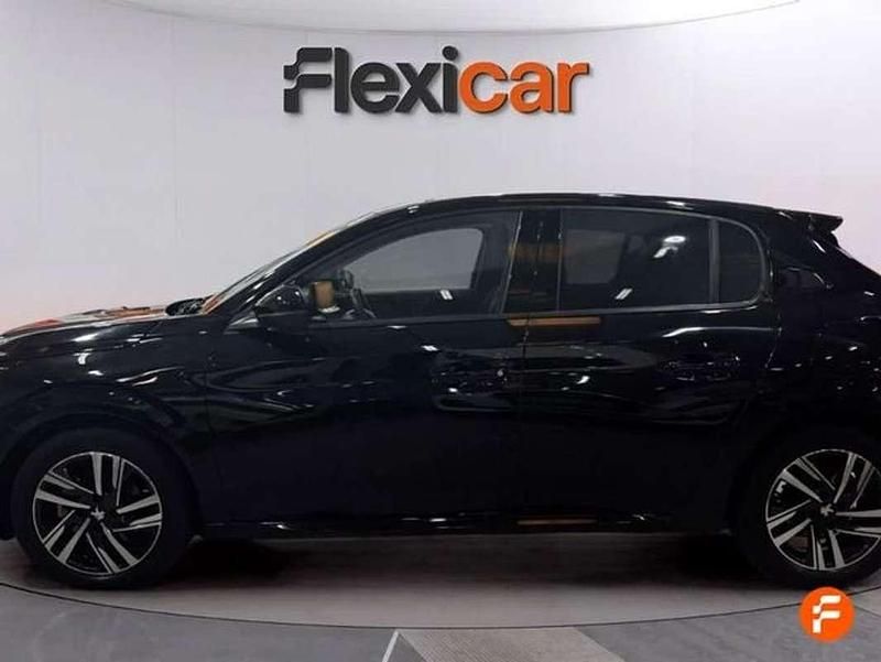 Usado Peugeot 208 Allure 101 CV (74 kW) 2022 Negro Utilitario