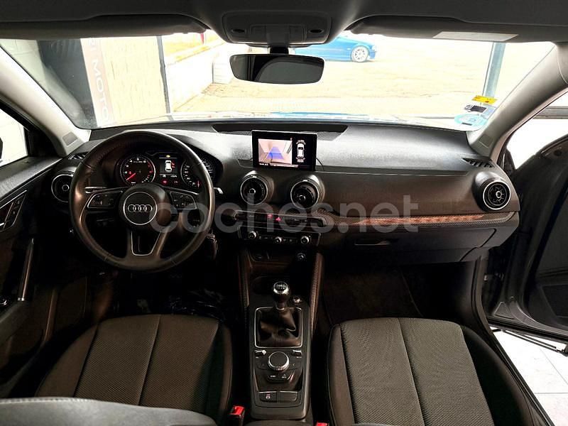 Usado Audi Q2 Advanced Plus 116 CV (85 kW) 2020 Gris / plata SUV