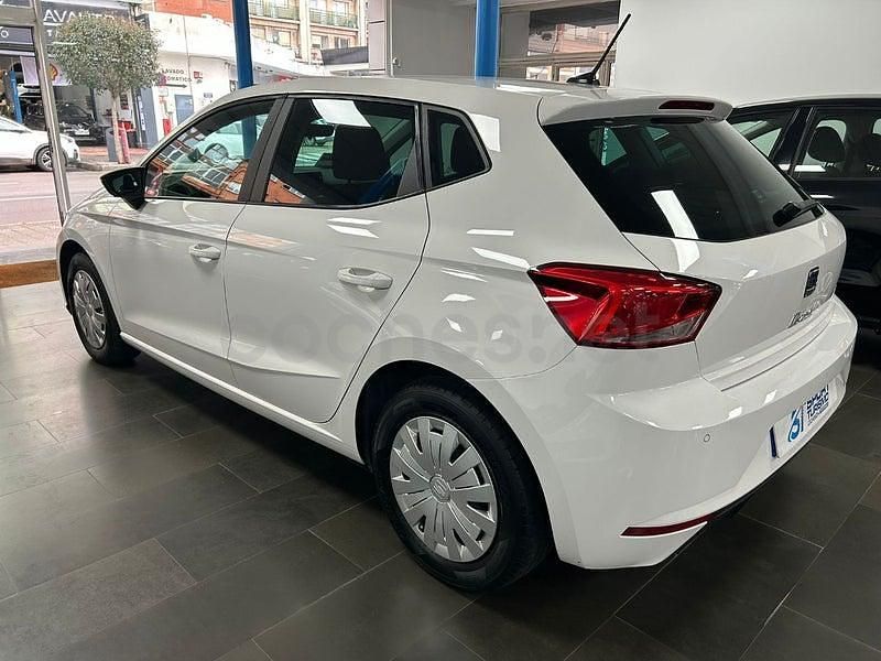 Usado Seat Ibiza Reference 80 CV (58 kW) 2022 Blanco Utilitario