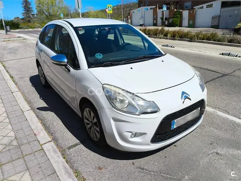 Usado Citroën C3 Attraction 73 CV (53 kW) 2011 Blanco Berlina