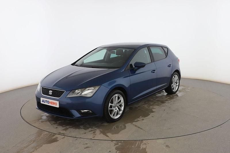 Usado Seat Leon Style 110 CV (80 kW) 2014 Azul Utilitario