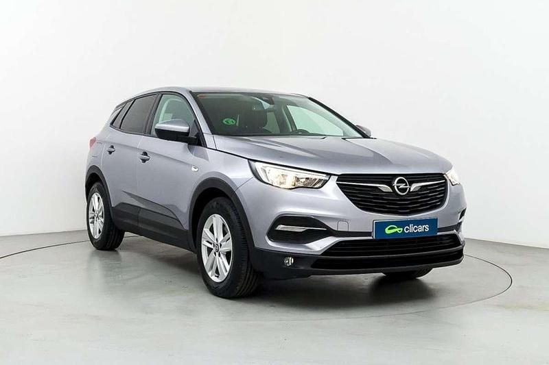 Usado Opel Grandland X Selective 131 CV (96 kW) 2020 Gris SUV