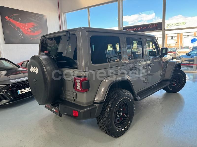 Usado Jeep Wrangler Sahara 200 CV (147 kW) 2021 Gris / plata SUV
