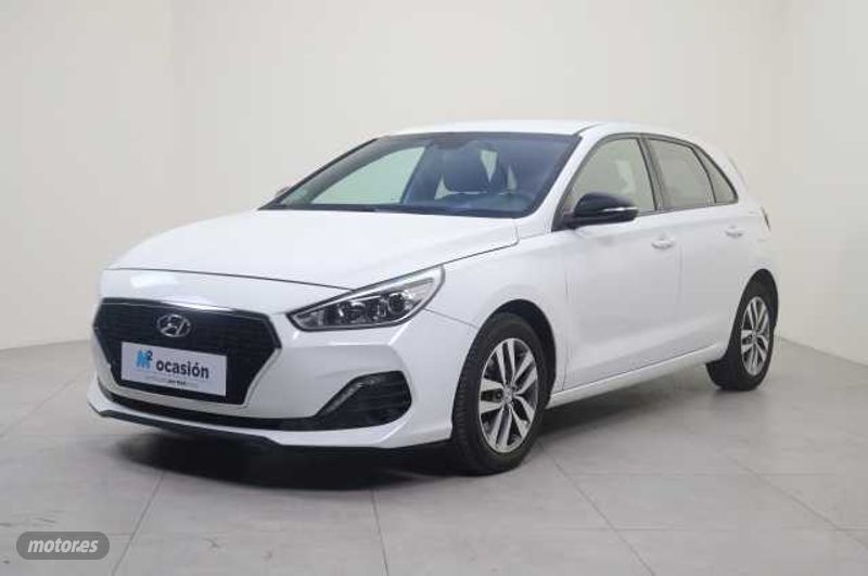 Blanco Usado 2019 Hyundai i30 GO! | 14.490 € (Un poco caro) - Imagen 1/4