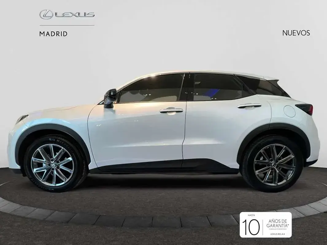 Nuevo Lexus LBX 136 CV (100 kW) 2026 Blanco SUV