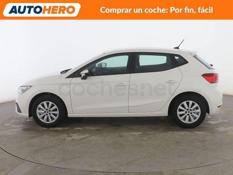 Usado Seat Ibiza Style 110 CV (80 kW) 2022 Blanco Utilitario