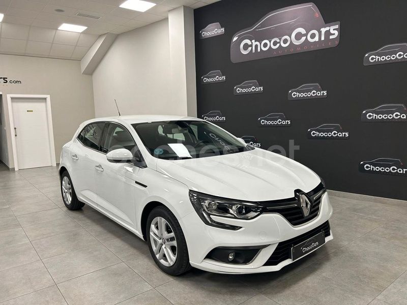 Blanco Usado 2019 Renault Mégane IV Business Berlina | 13.990 € (Un poco caro) - Imagen 1/4