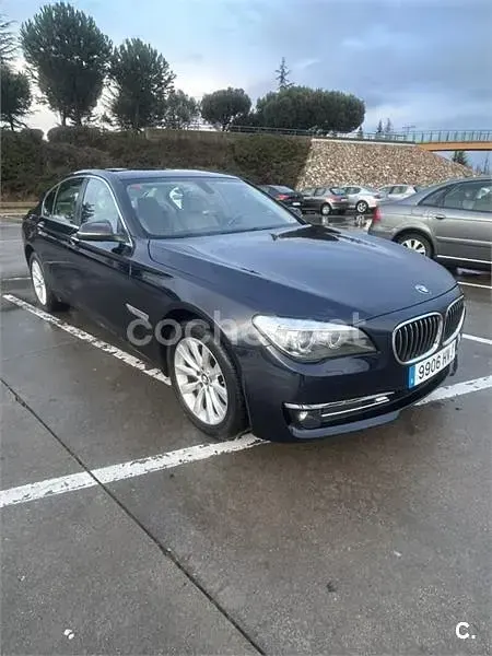 Usado BMW 730 Comfort Edition 258 CV (189 kW) 2014 Azul Berlina