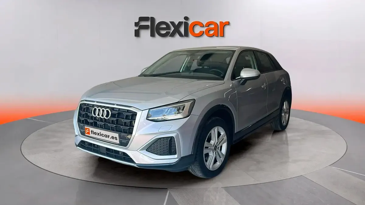 Usado Audi Q2 Premium 110 CV (80 kW) 2022 Gris SUV