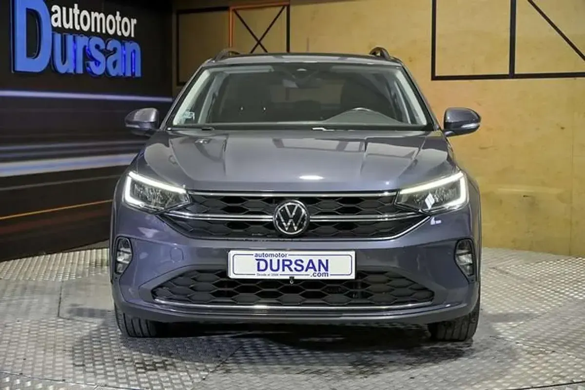 Usado VW Taigo Life 111 CV (81 kW) 2020 Gris SUV
