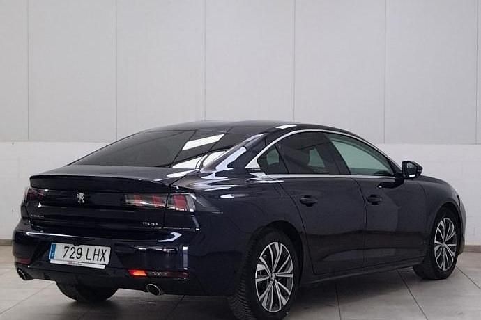 Usado Peugeot 508 Allure 225 CV (165 kW) 2020 Azul Berlina