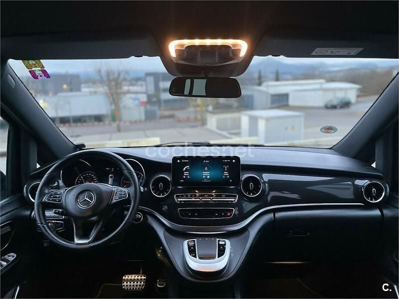 Amarillo Usado 2020 Mercedes V220 Monovolumen | 30.000 € - Imagen 1/4