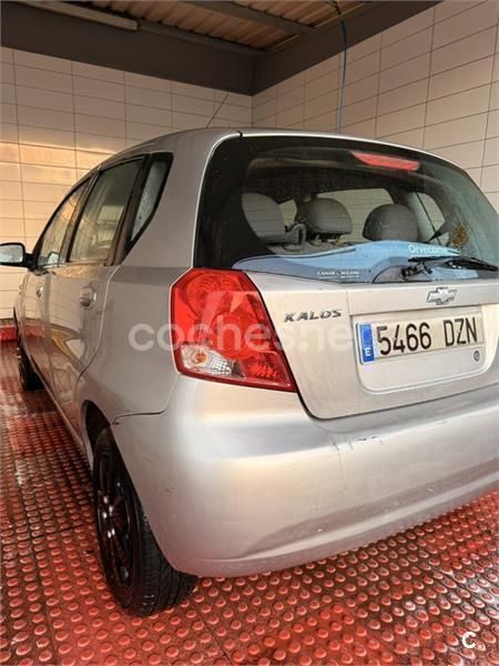 Gris / plata Usado 2006 Chevrolet Kalos SX Berlina | 2800 € (Precio justo) - Imagen 1/1