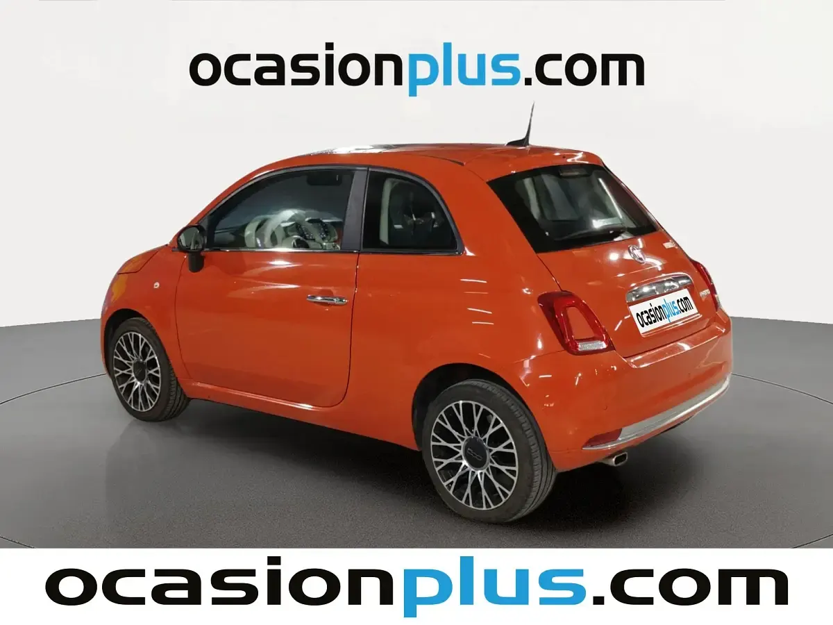 Usado Fiat 500 Dolcevita 71 CV (52 kW) 2024 Naranja Utilitario