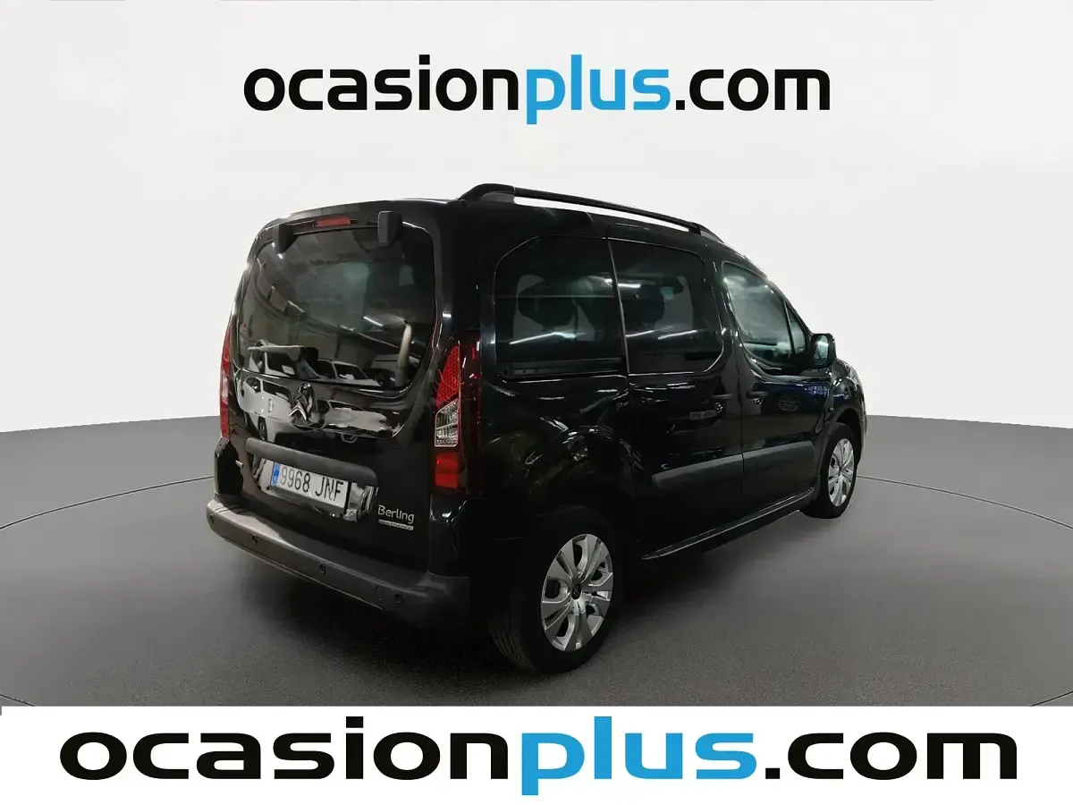 Usado Citroën Berlingo XTR 120 CV (88 kW) 2016 Blanco Monovolumen