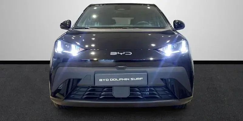 Nuevo BYD Dolphin Surf Comfort 114 kW (156 CV) 2026 Negro Utilitario