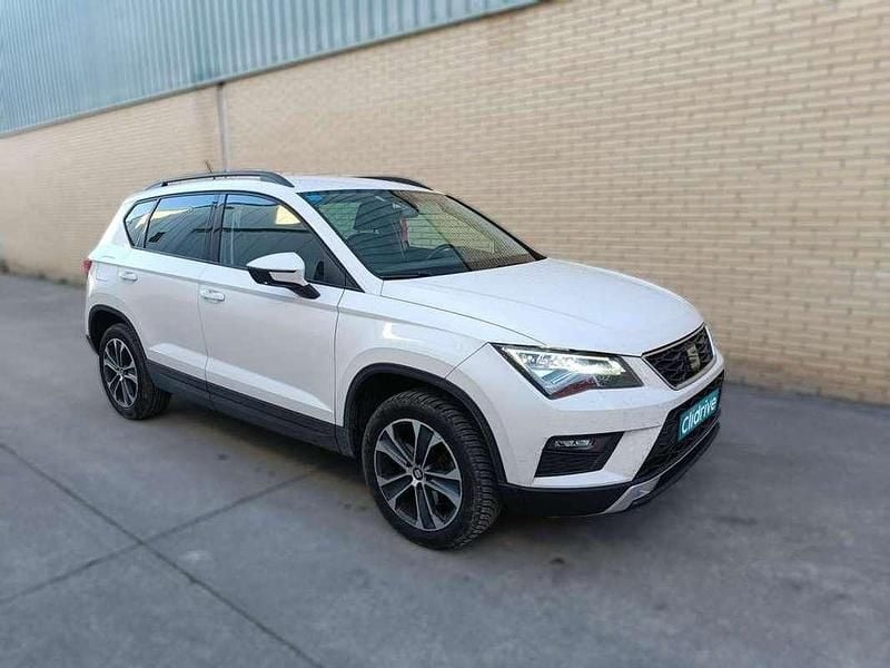Usado Seat Ateca Style Plus 116 CV (85 kW) 2017 Blanco SUV