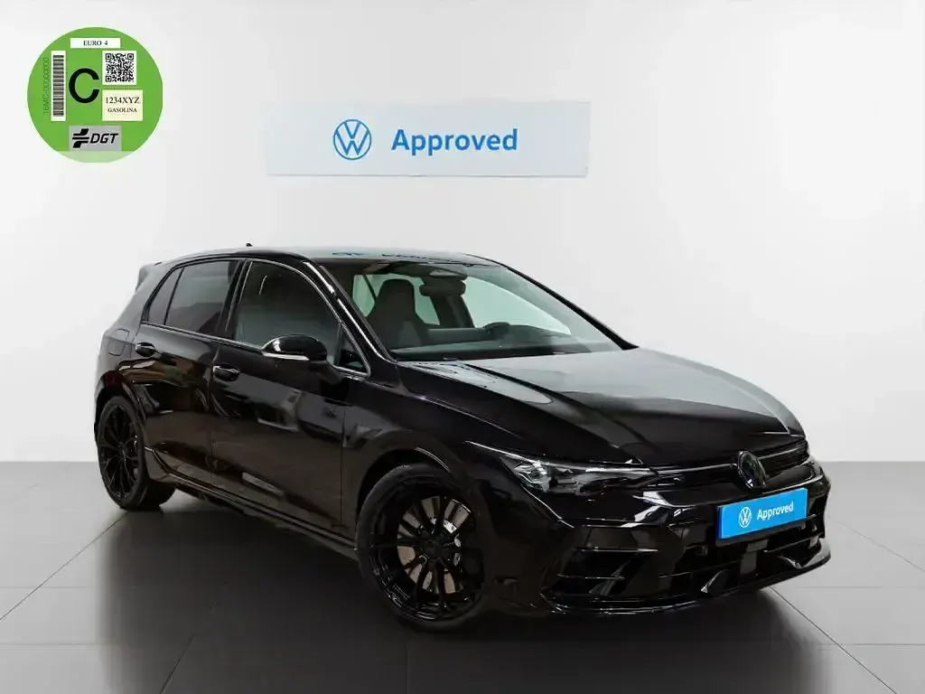 Usado VW Golf VIII Black Edition 333 CV (244 kW) 2025 Berlina