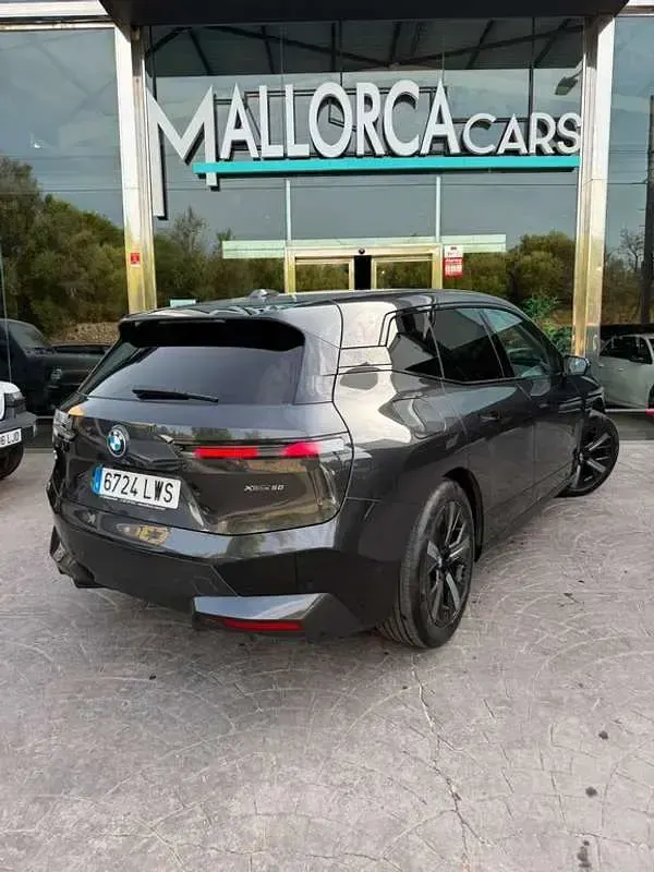 Usado BMW iX 386 kW (525 CV) 2022 Gris SUV